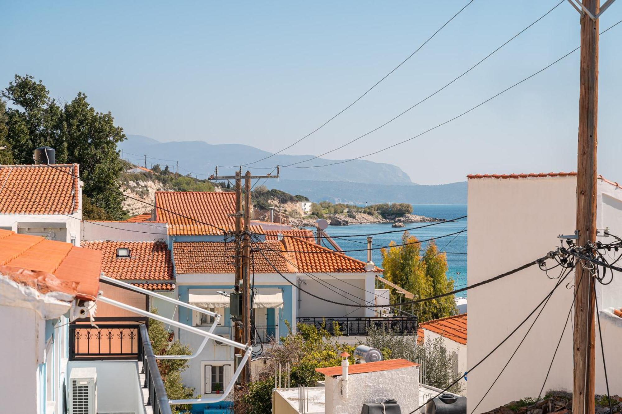 Ether Seaside Apartment 1 Pythagoreio  Exterior photo